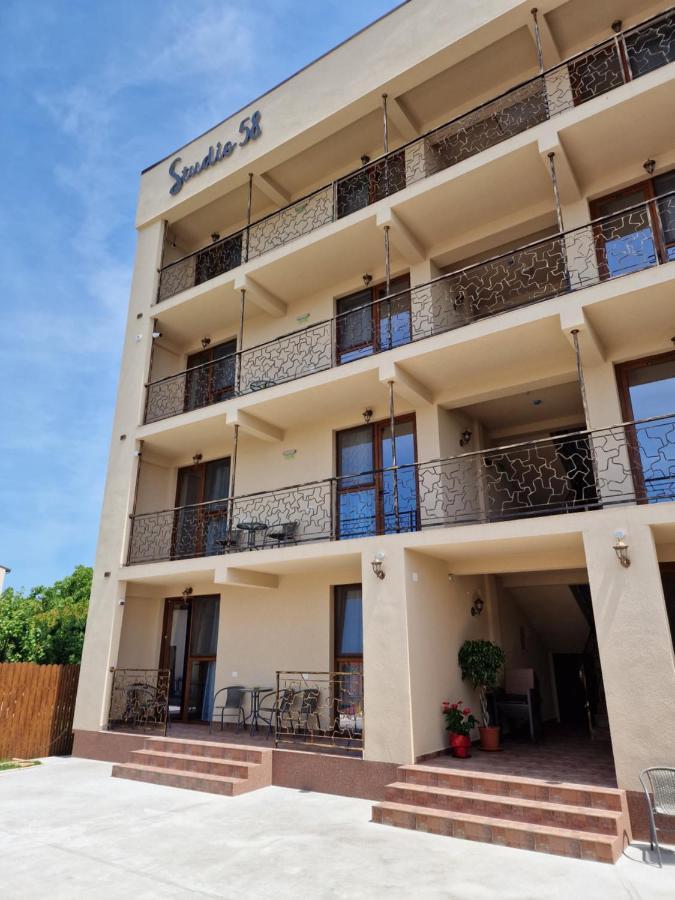 Studio 58 كوستِنيست المظهر الخارجي الصورة